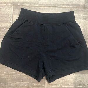 Lululemon Shorts.size 4, black with color flakes in fabric